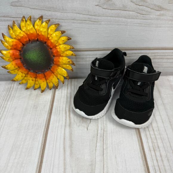 nike revolution toddler shoes 7C - Picture 1 of 7